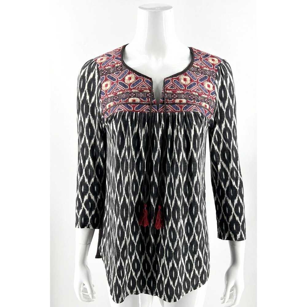 One September Anthropologie Tunic Top Sz S Gray Red Embroidered Boho Ikat Print
